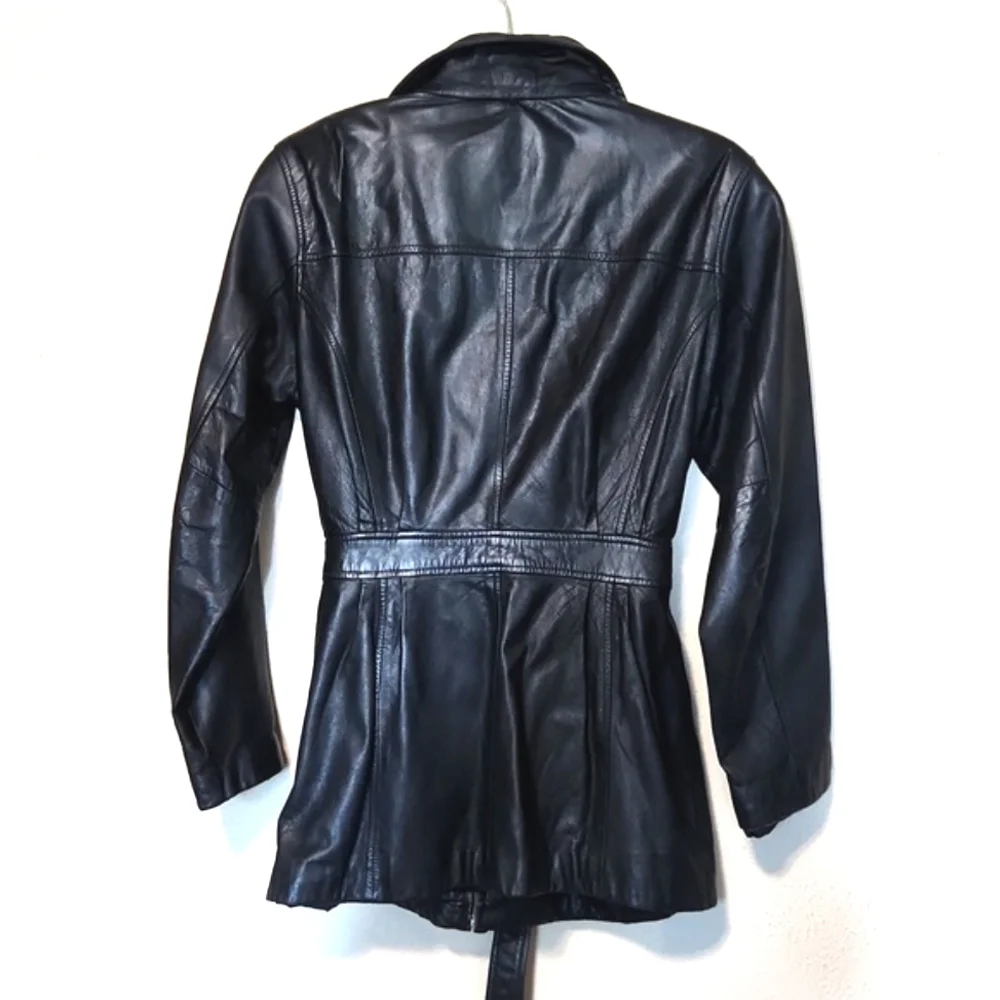 Vintage Jacqueline Ferrar Black Genuine Lambskin Coat Size Small - Picture 14 of 15